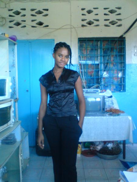moi en mode femme black